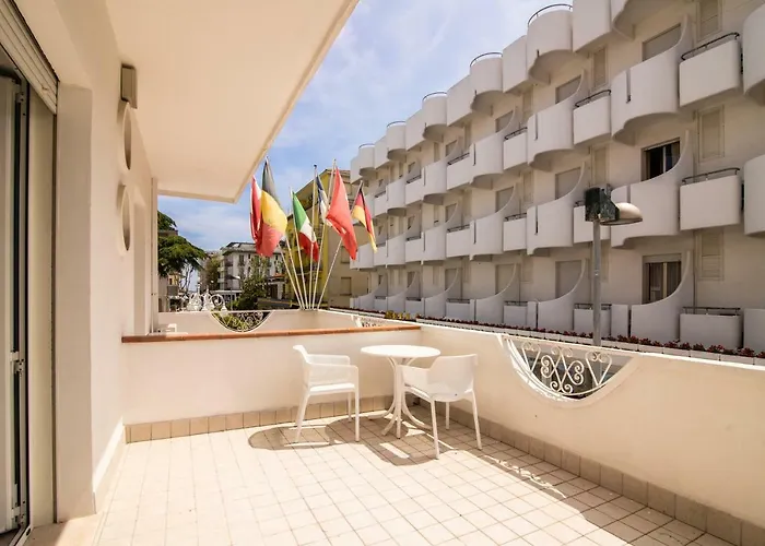 Giovanella 3* Bellaria-Igea Marina