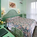 Hotel Giovanella 3*