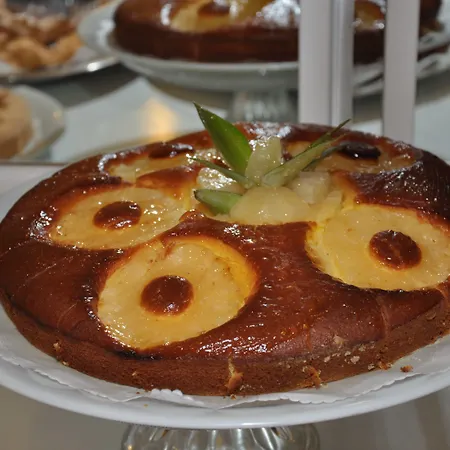 吉奥瓦内拉酒店 3*