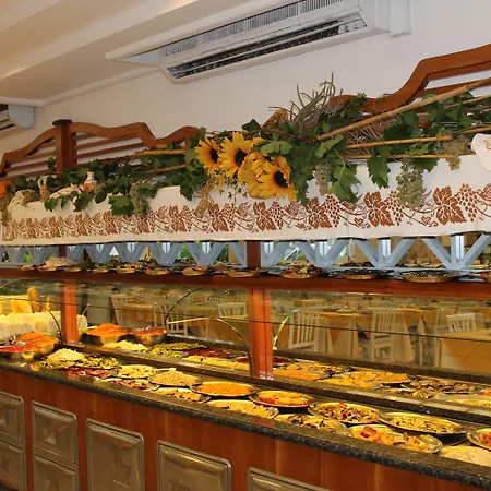 Giovanella 3* Bellaria-Igea Marina