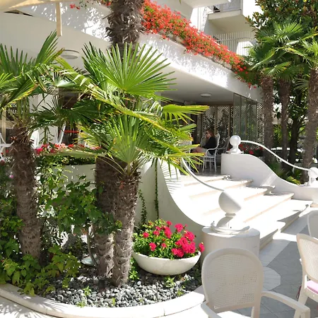 Hotel Giovanella Bellaria-Igea Marina