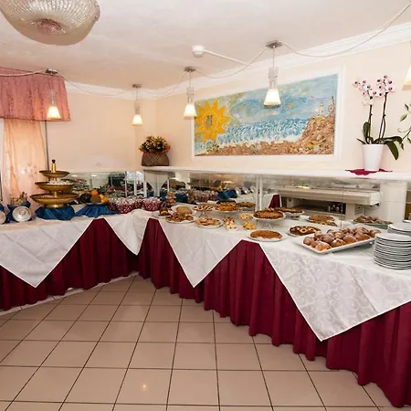 فندق Giovanella